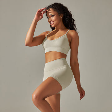 Seamless Knitted Breathable Bra Quick-drying Running Tight Shorts Fitness Set